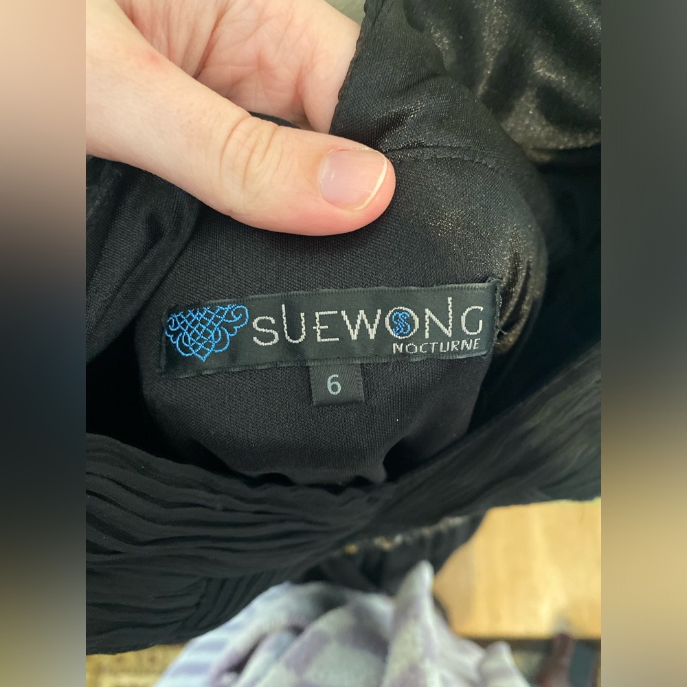 Sue Wong Black Silk Formal Dress - Picture 4 of 5